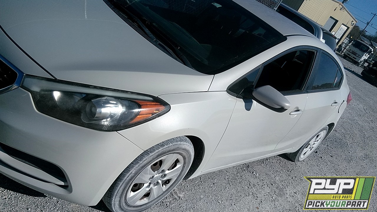 2015 KIA FORTE partes disponibles