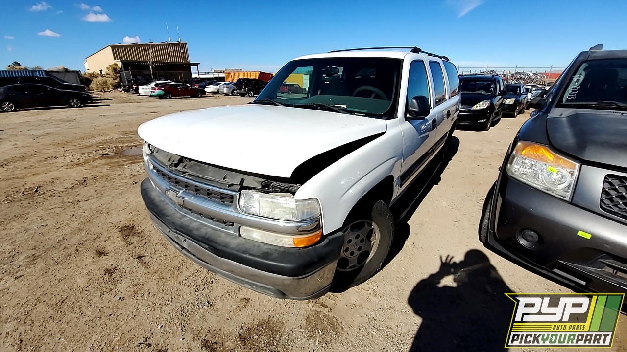 2001 CHEVROLET SUBURBAN 1500 available for parts