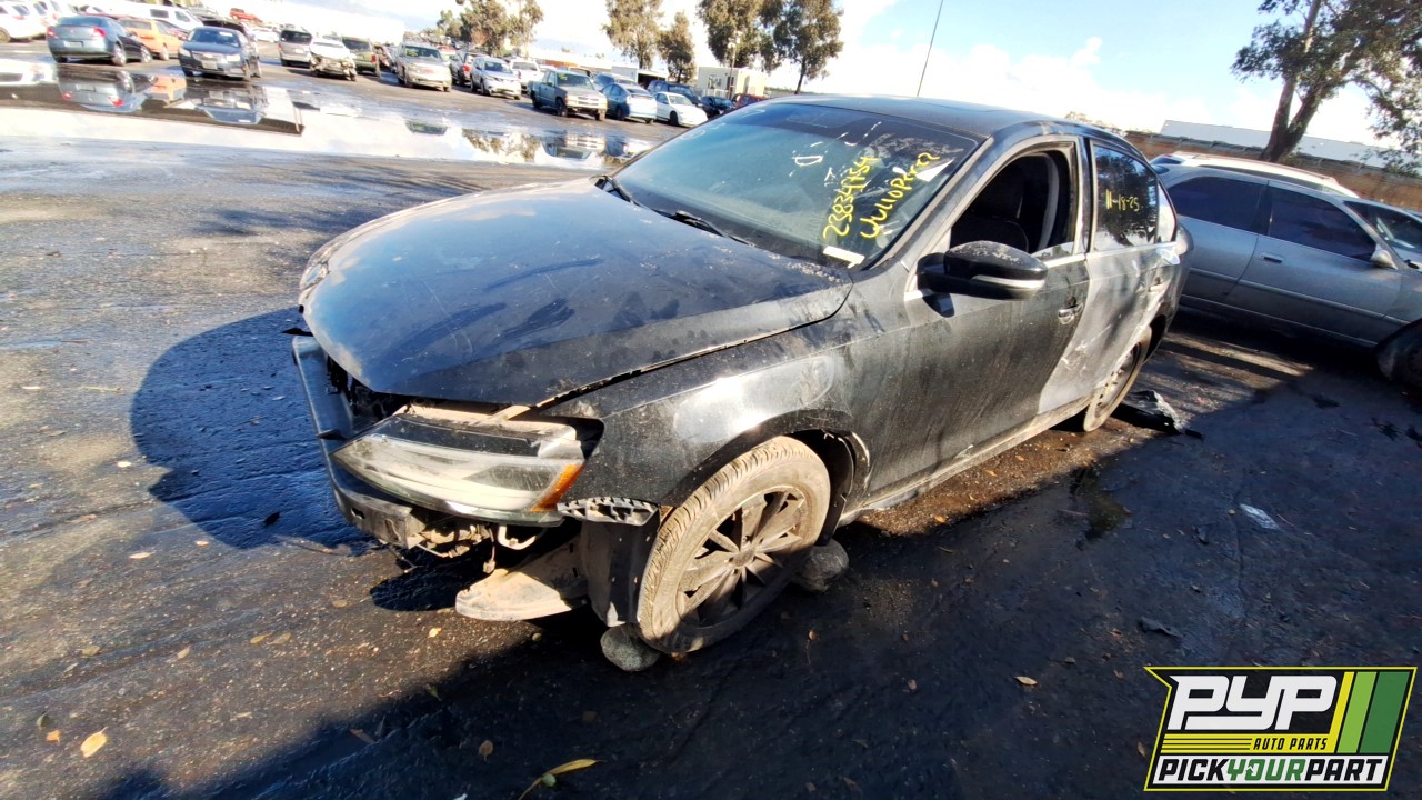 2015 VOLKSWAGEN JETTA partes disponibles