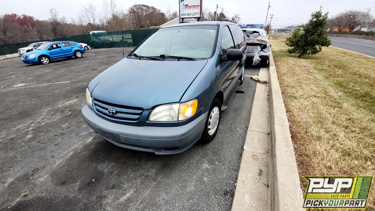 2002 TOYOTA SIENNA available for parts