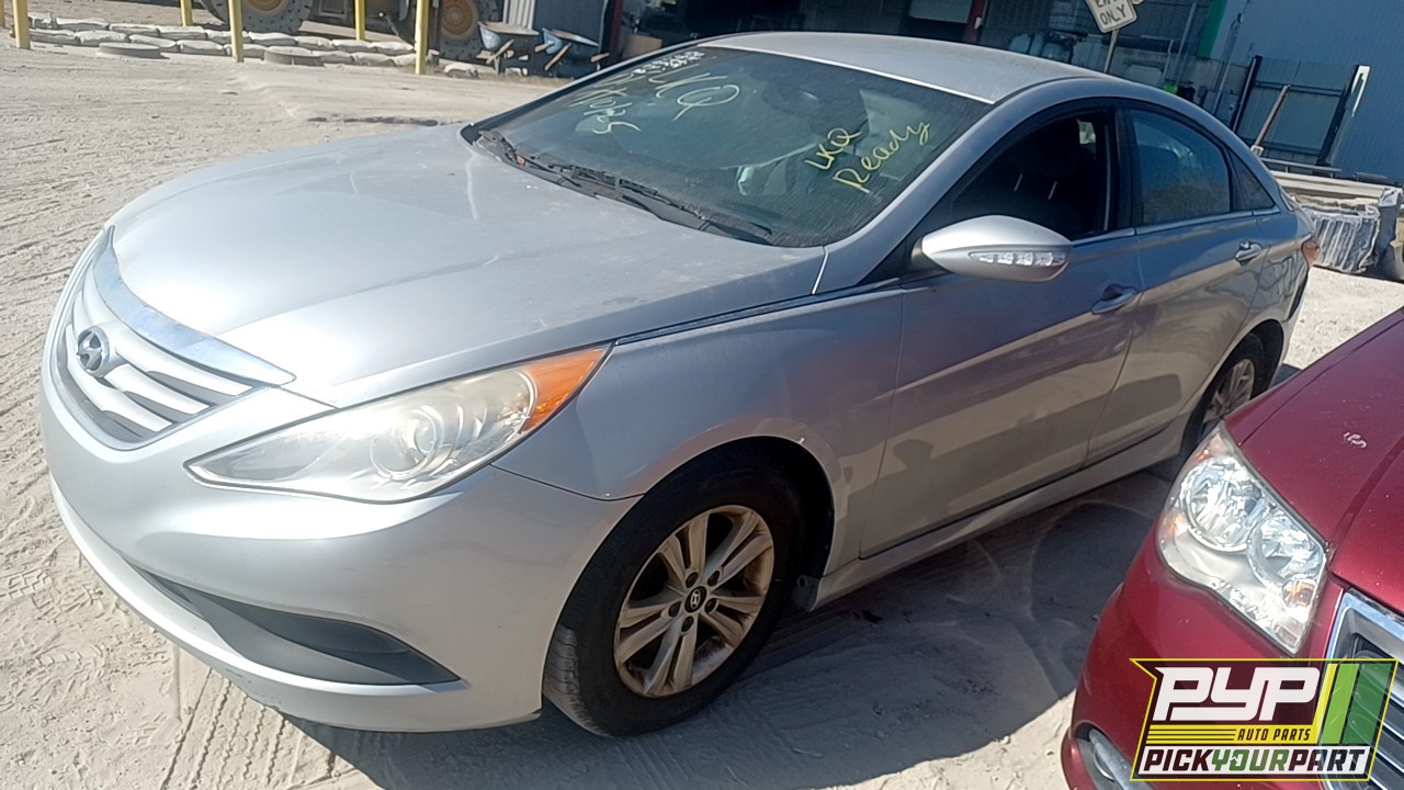 2014 HYUNDAI SONATA available for parts