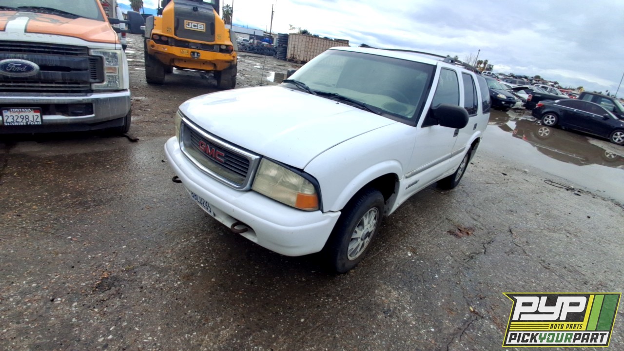 2001 GMC JIMMY available for parts