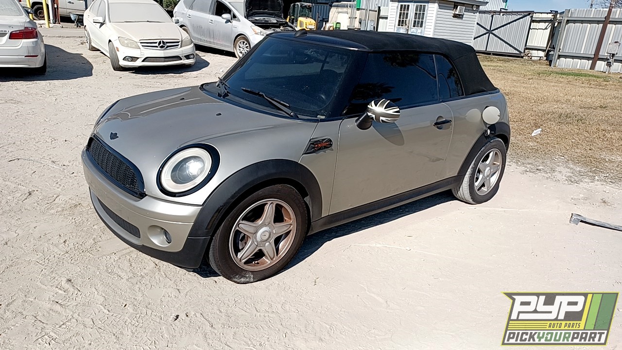 2009 MINI COOPER available for parts