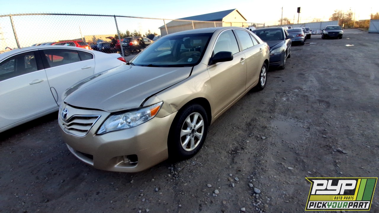 2011 TOYOTA CAMRY partes disponibles