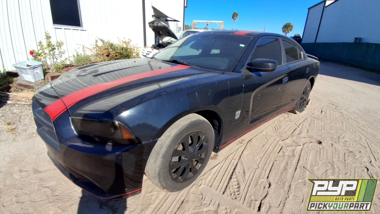 2012 DODGE CHARGER partes disponibles