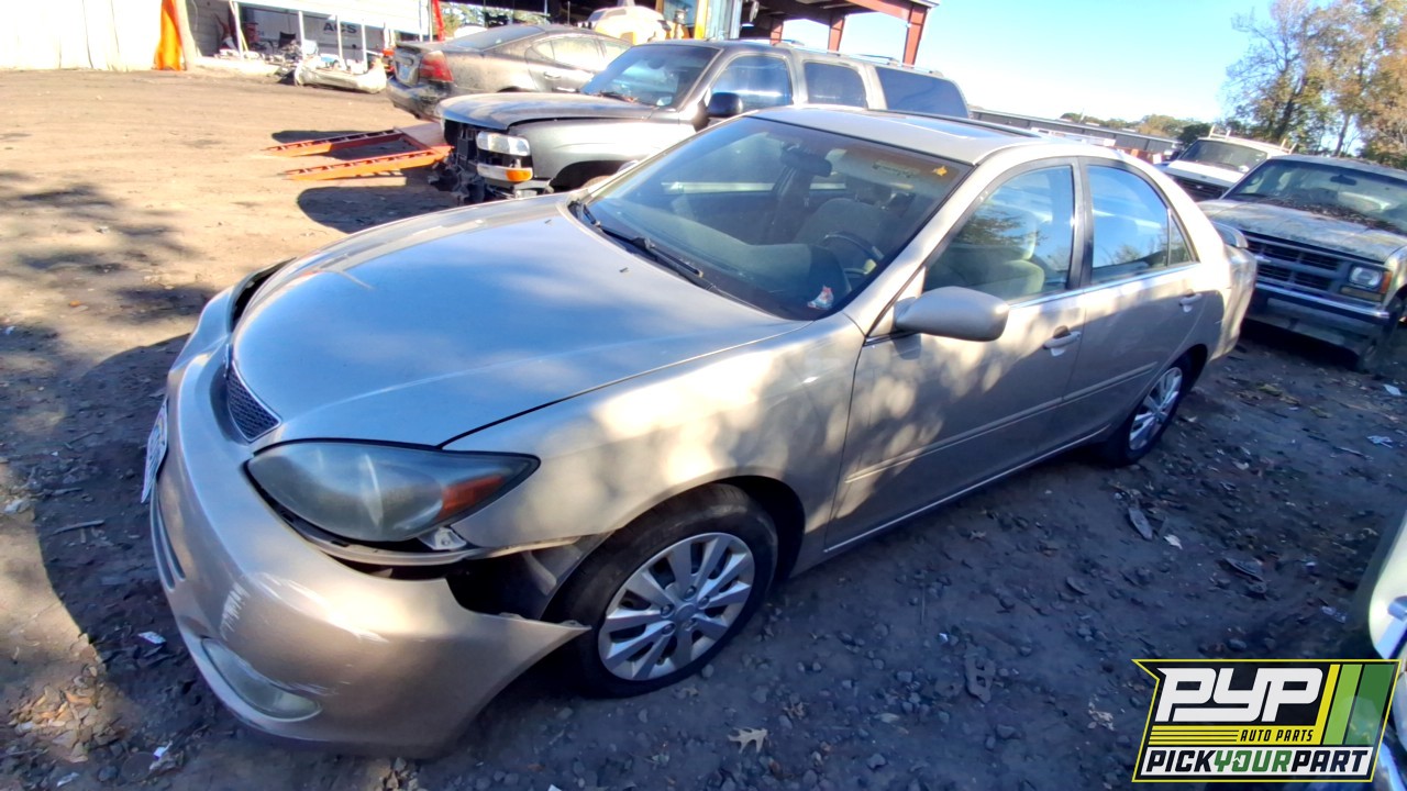 2003 TOYOTA CAMRY partes disponibles