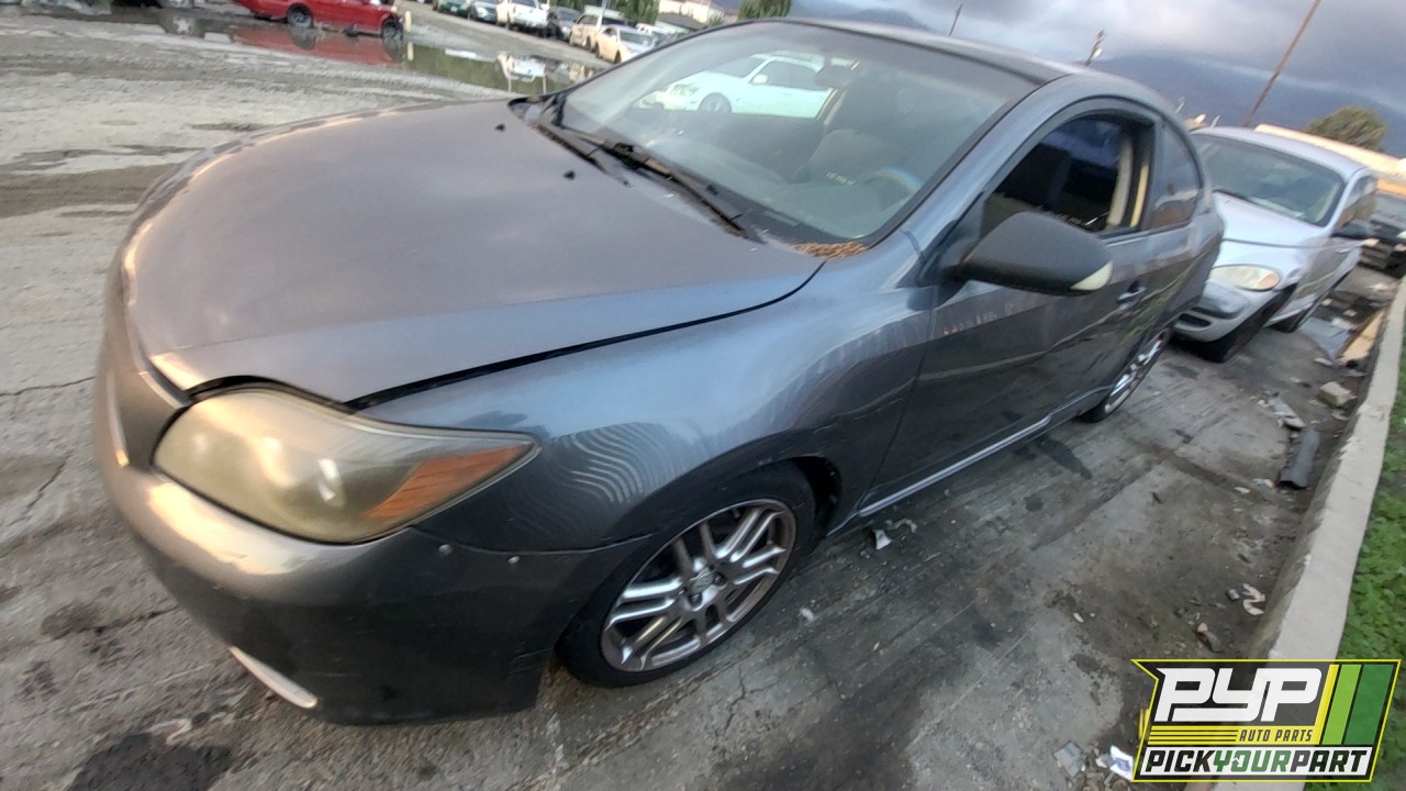 2008 SCION TC partes disponibles