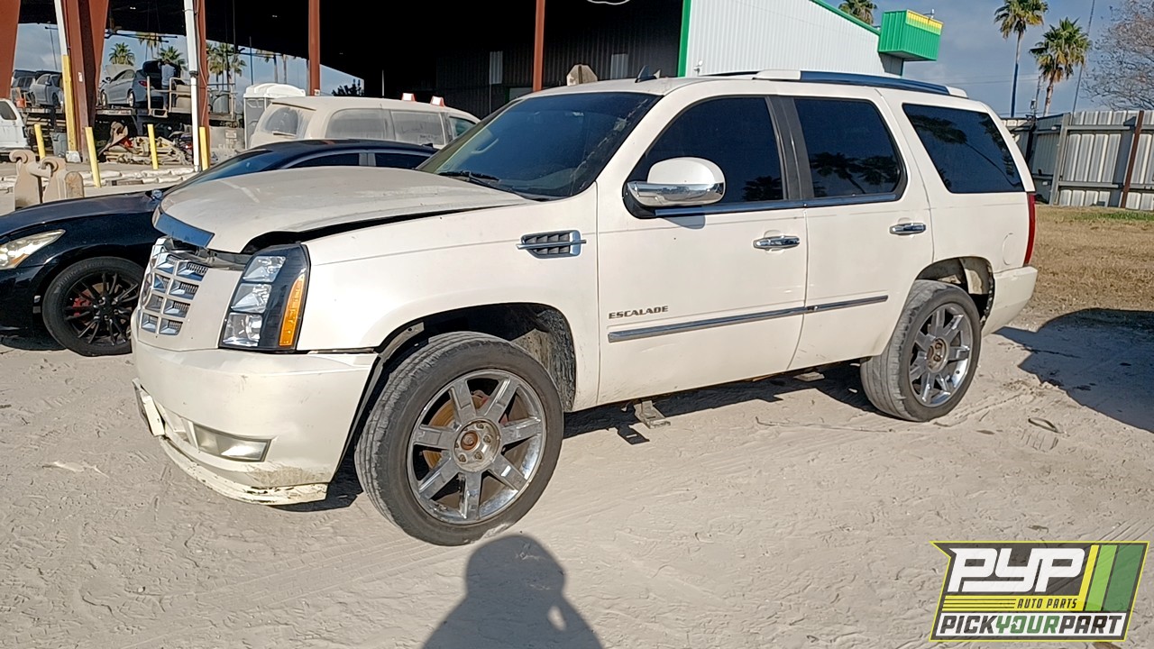 2010 CADILLAC ESCALADE available for parts
