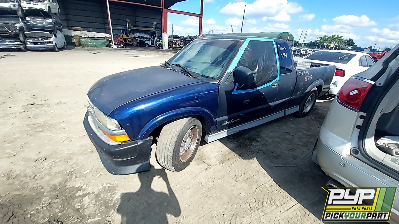 2001 CHEVROLET S10 partes disponibles