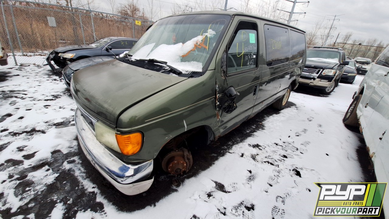 2004 FORD E-350 CLUB WAGON available for parts