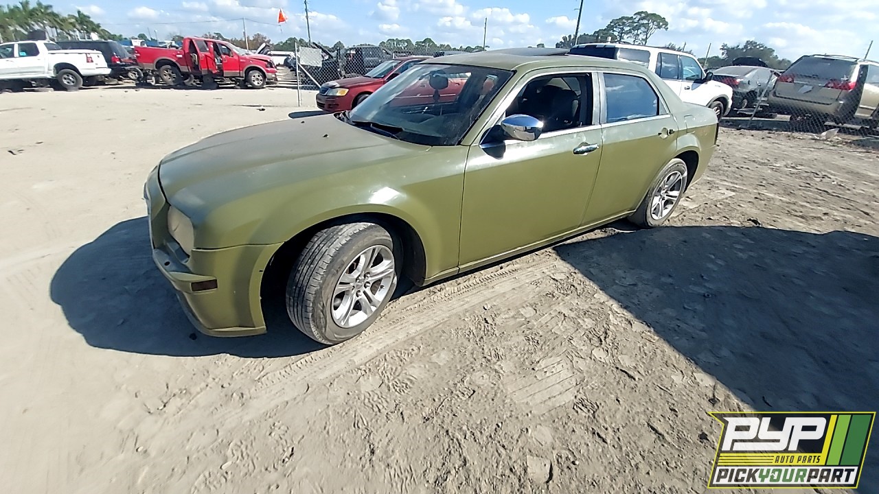 2005 CHRYSLER 300 partes disponibles