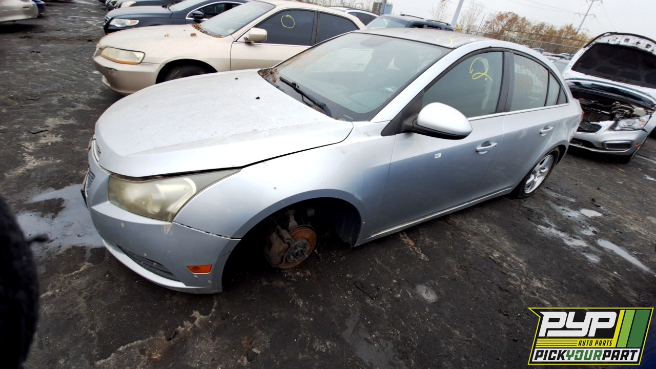 2012 CHEVROLET CRUZE partes disponibles