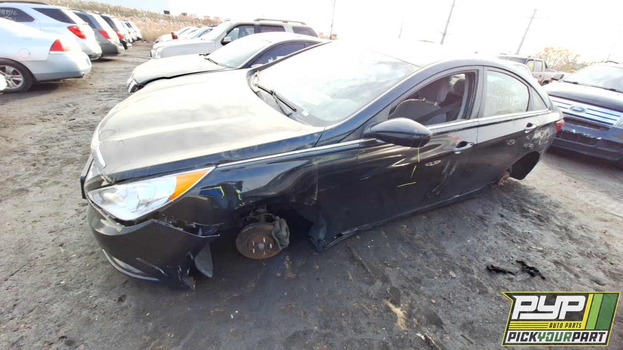 2011 HYUNDAI SONATA available for parts