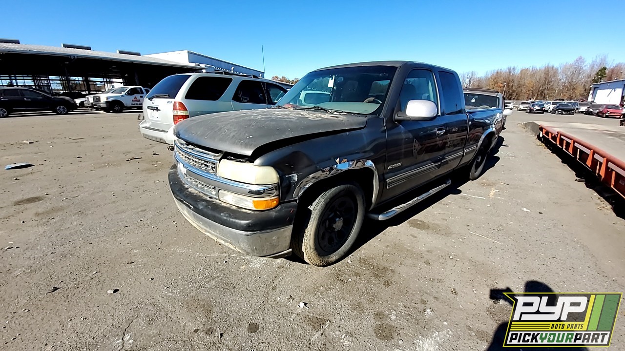 2000 CHEVROLET SILVERADO 1500 available for parts