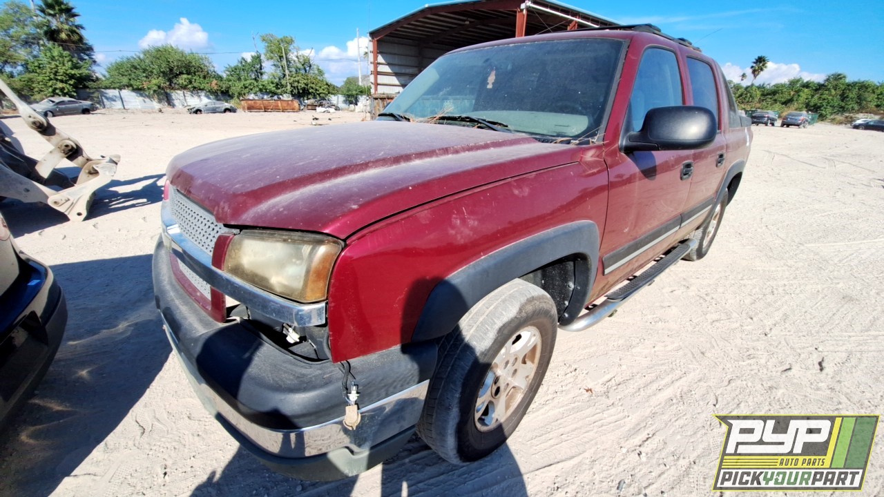 2004 CHEVROLET AVALANCHE 1500 available for parts