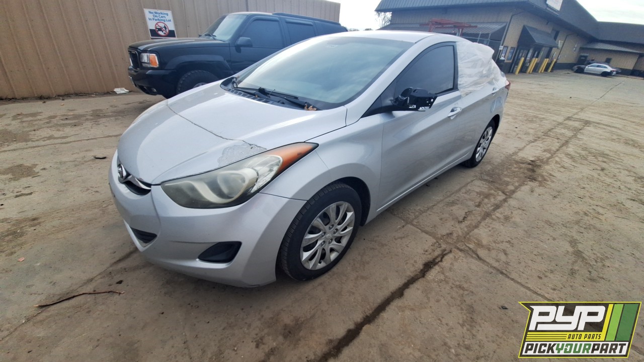 2011 HYUNDAI ELANTRA partes disponibles
