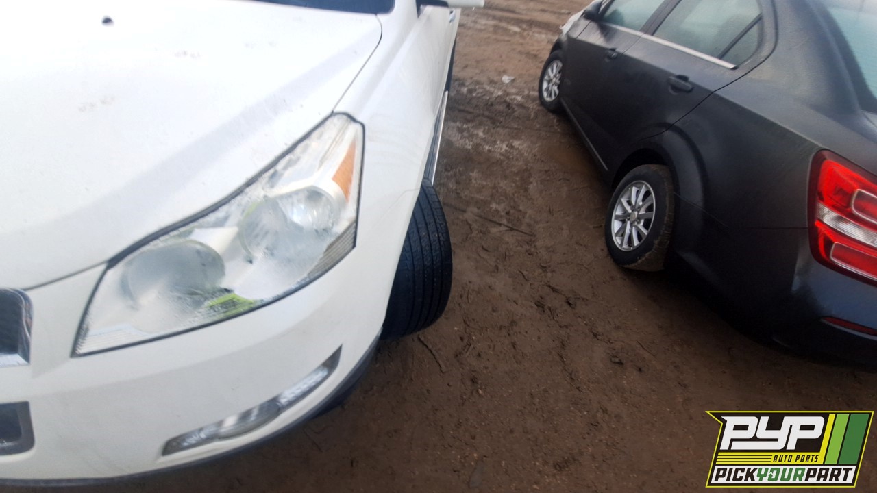 2011 CHEVROLET TRAVERSE partes disponibles