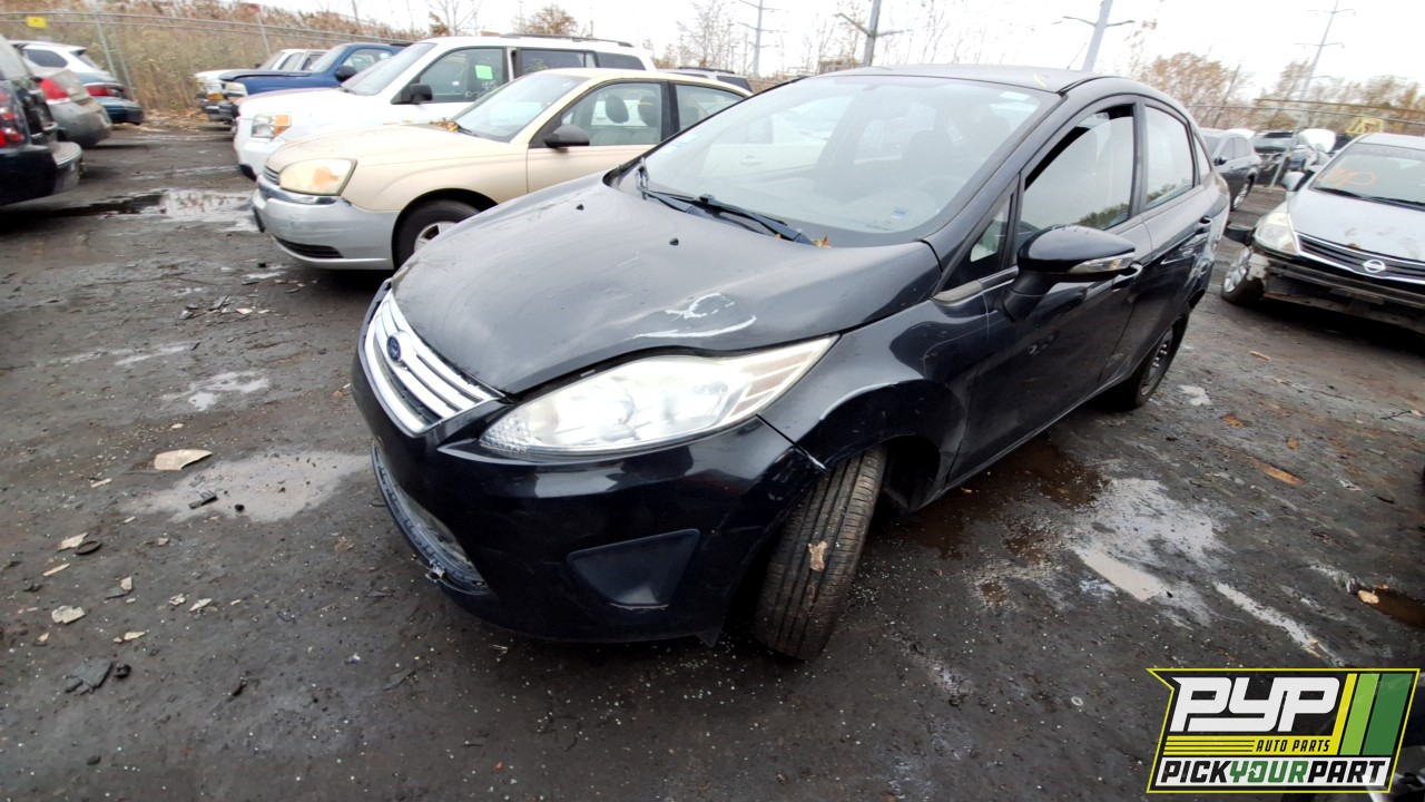 2013 FORD FIESTA partes disponibles