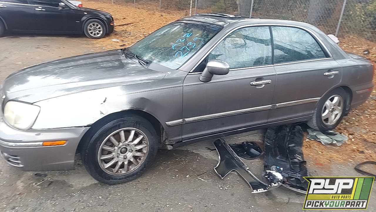 2004 HYUNDAI XG350 partes disponibles