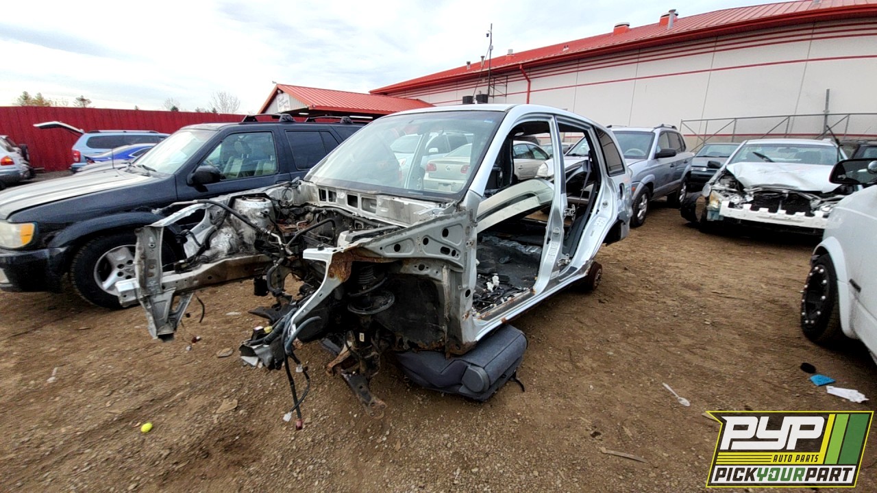 2003 TOYOTA RAV4 partes disponibles