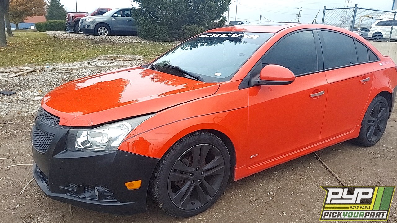 2014 CHEVROLET CRUZE partes disponibles