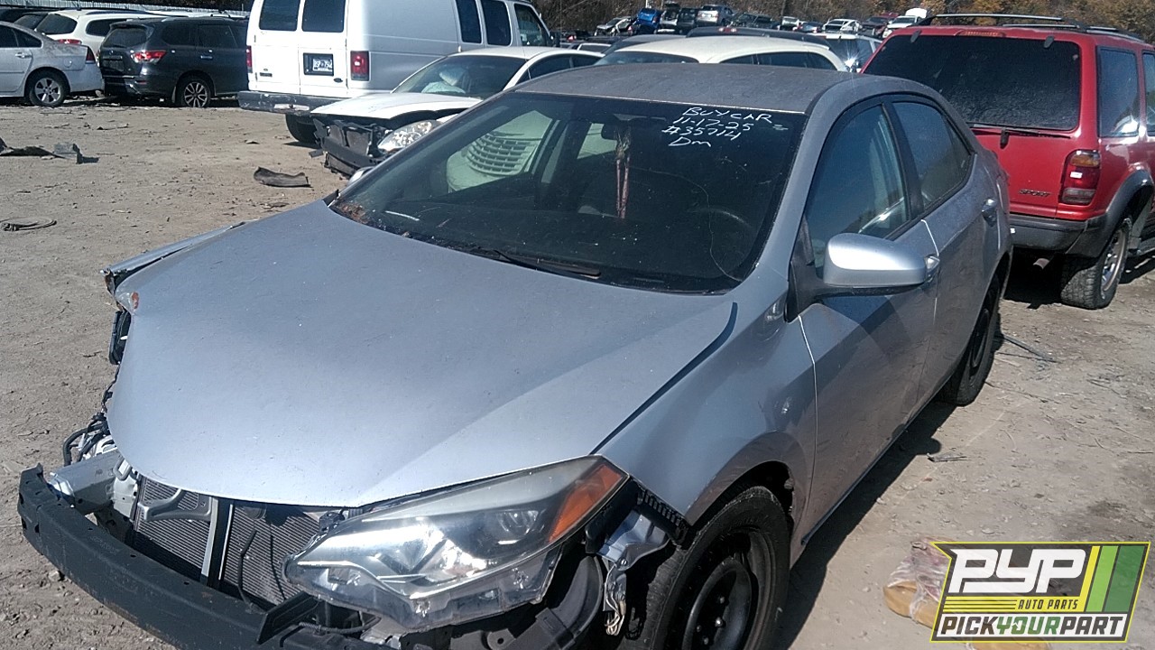 2015 TOYOTA COROLLA partes disponibles