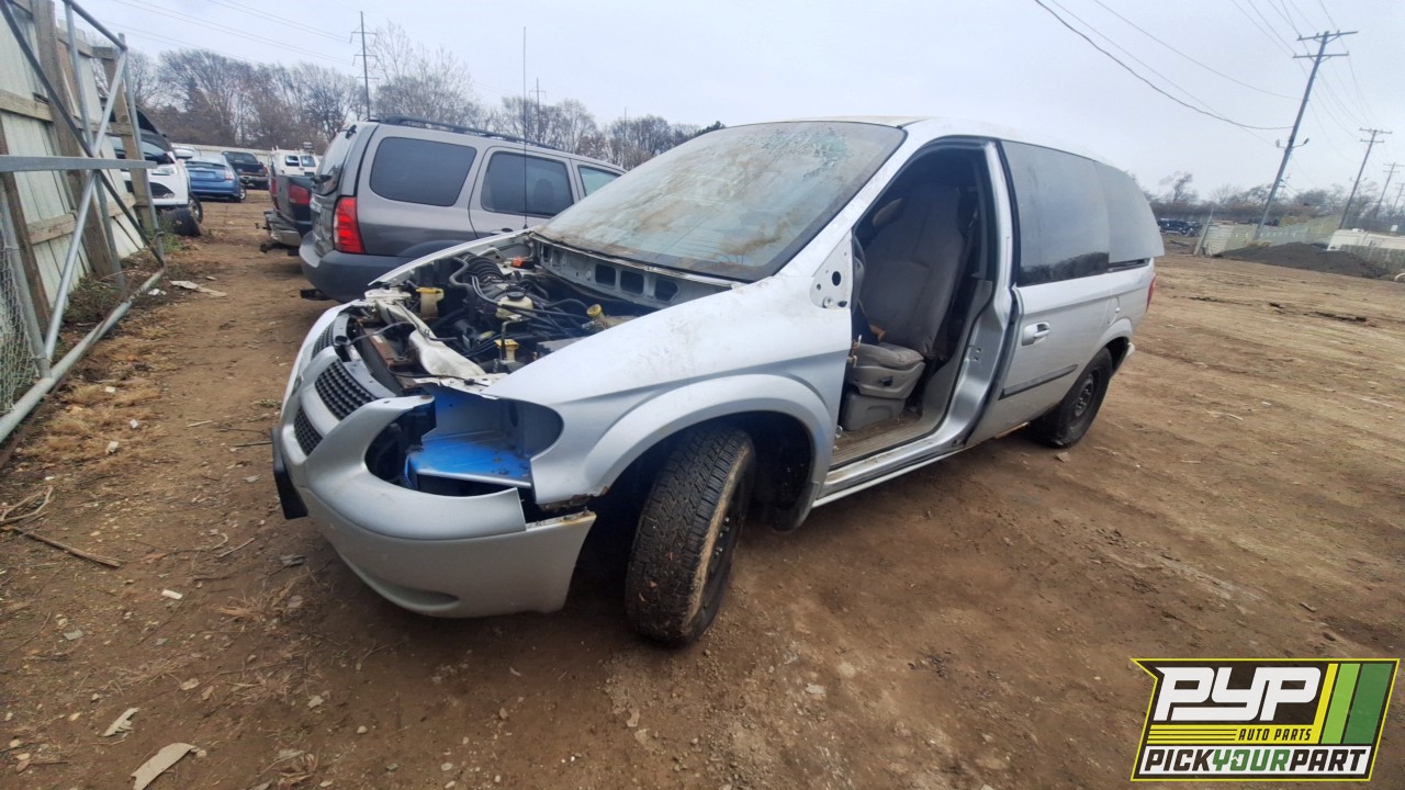 2002 DODGE CARAVAN available for parts
