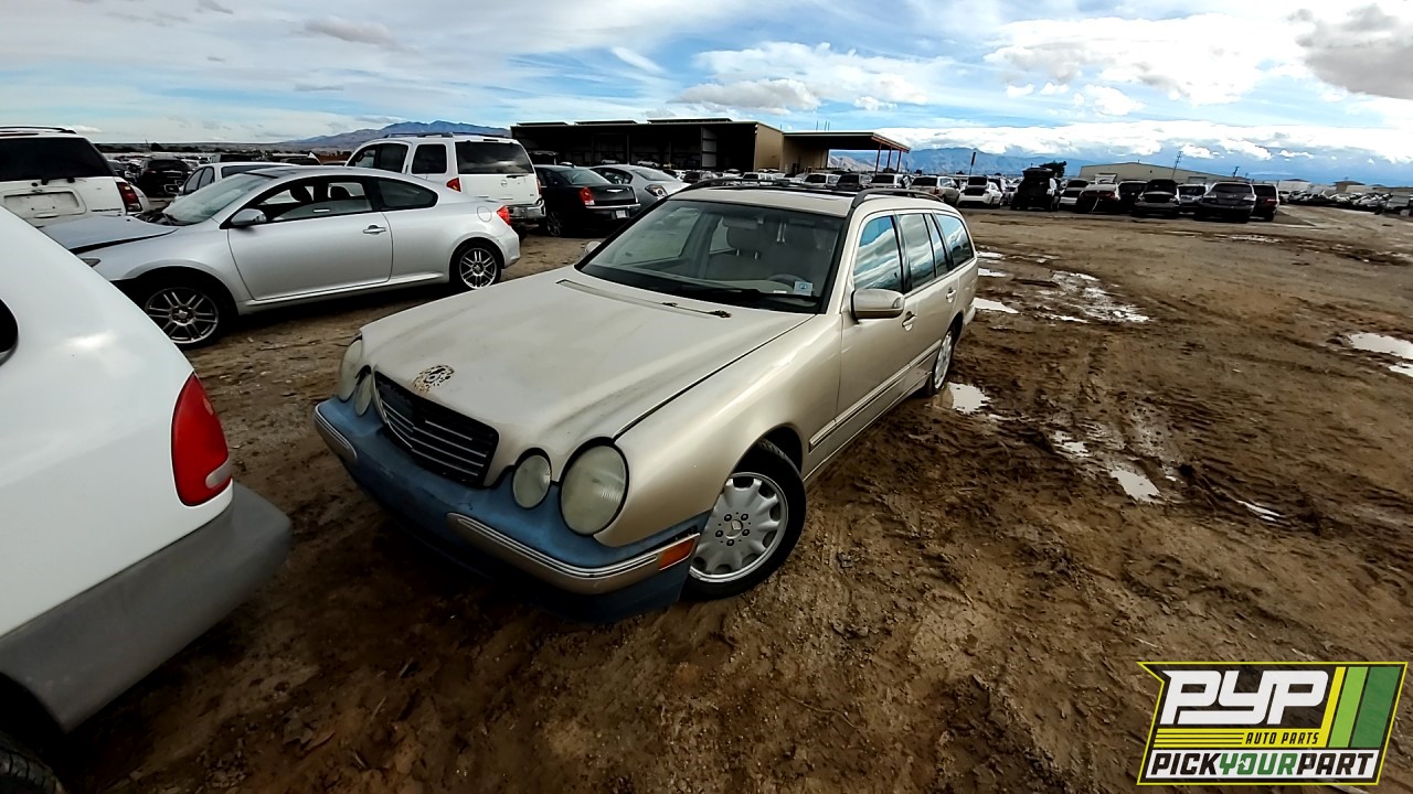 2000 MERCEDES-BENZ E320 partes disponibles