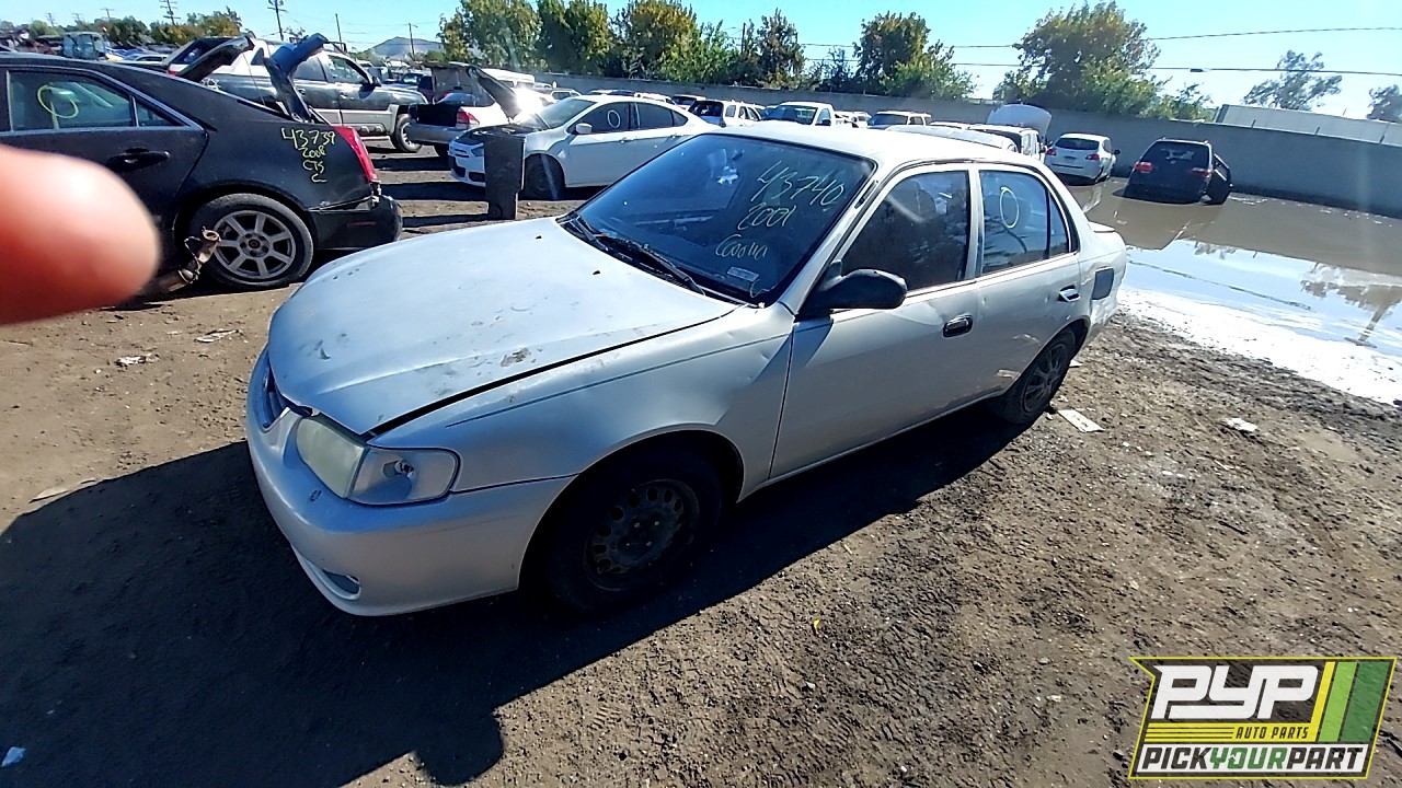 2001 TOYOTA COROLLA available for parts