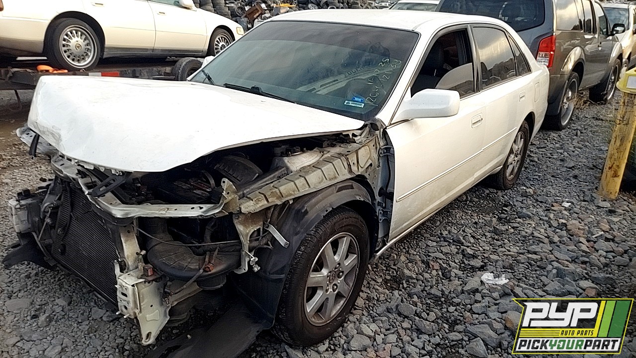 2003 TOYOTA AVALON available for parts