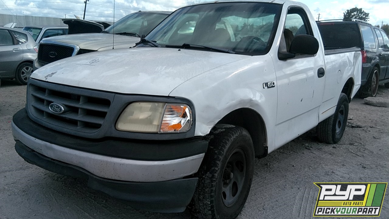 2000 FORD F-150 available for parts
