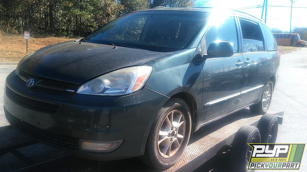 2004 TOYOTA SIENNA available for parts