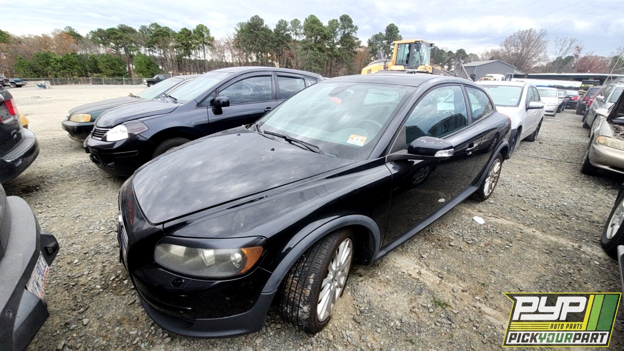 2010 VOLVO C30 available for parts