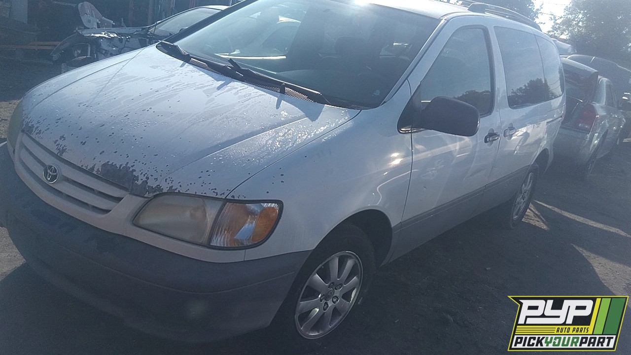 2002 TOYOTA SIENNA available for parts
