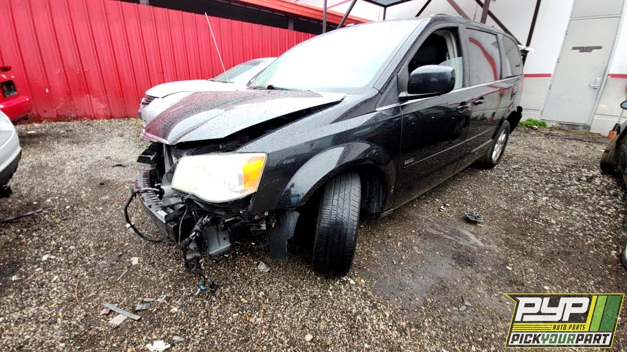 2008 CHRYSLER TOWN & COUNTRY available for parts