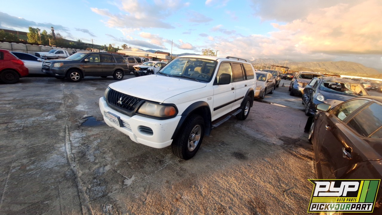 2002 MITSUBISHI MONTERO SPORT partes disponibles