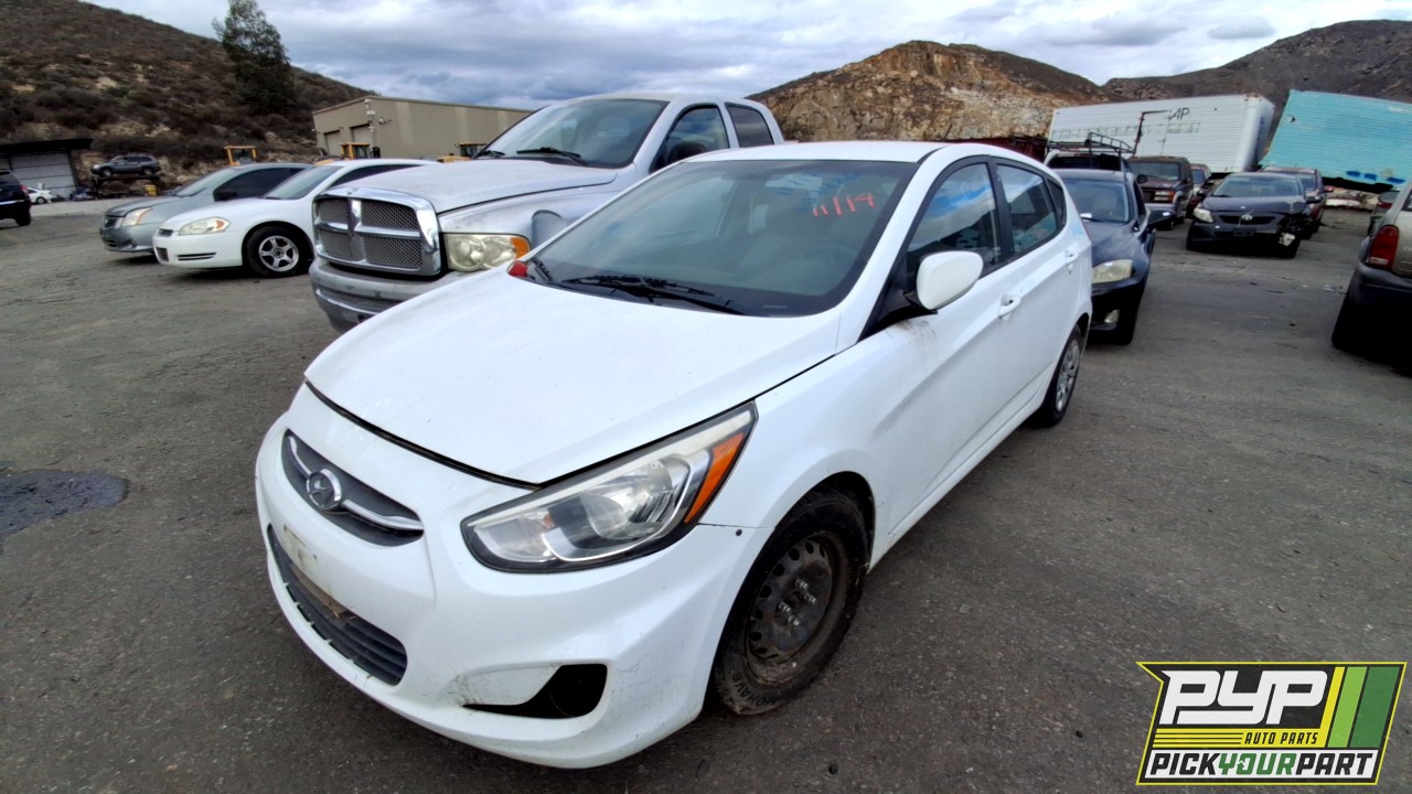 2016 HYUNDAI ACCENT partes disponibles