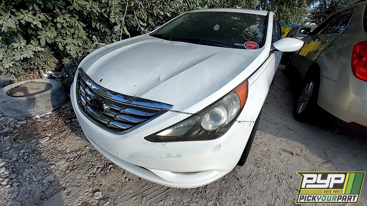 2011 HYUNDAI SONATA available for parts