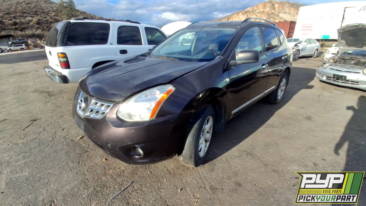 2014 NISSAN ROGUE SELECT partes disponibles