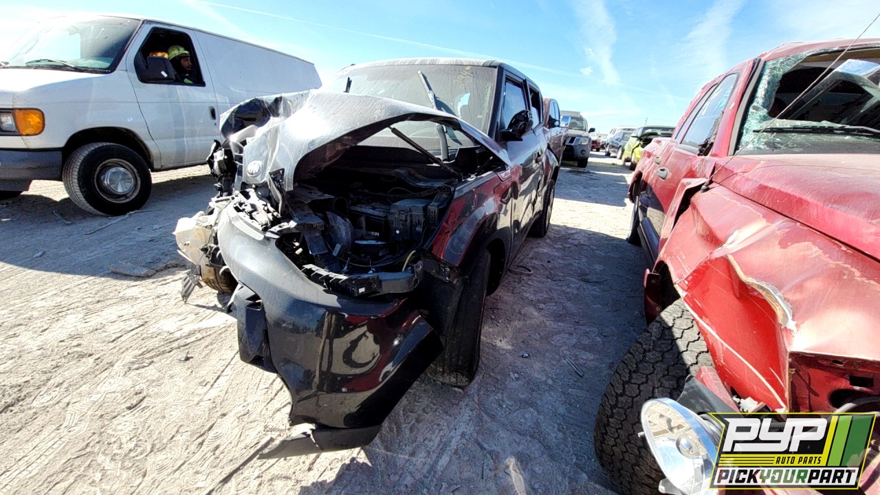 2015 KIA SOUL available for parts