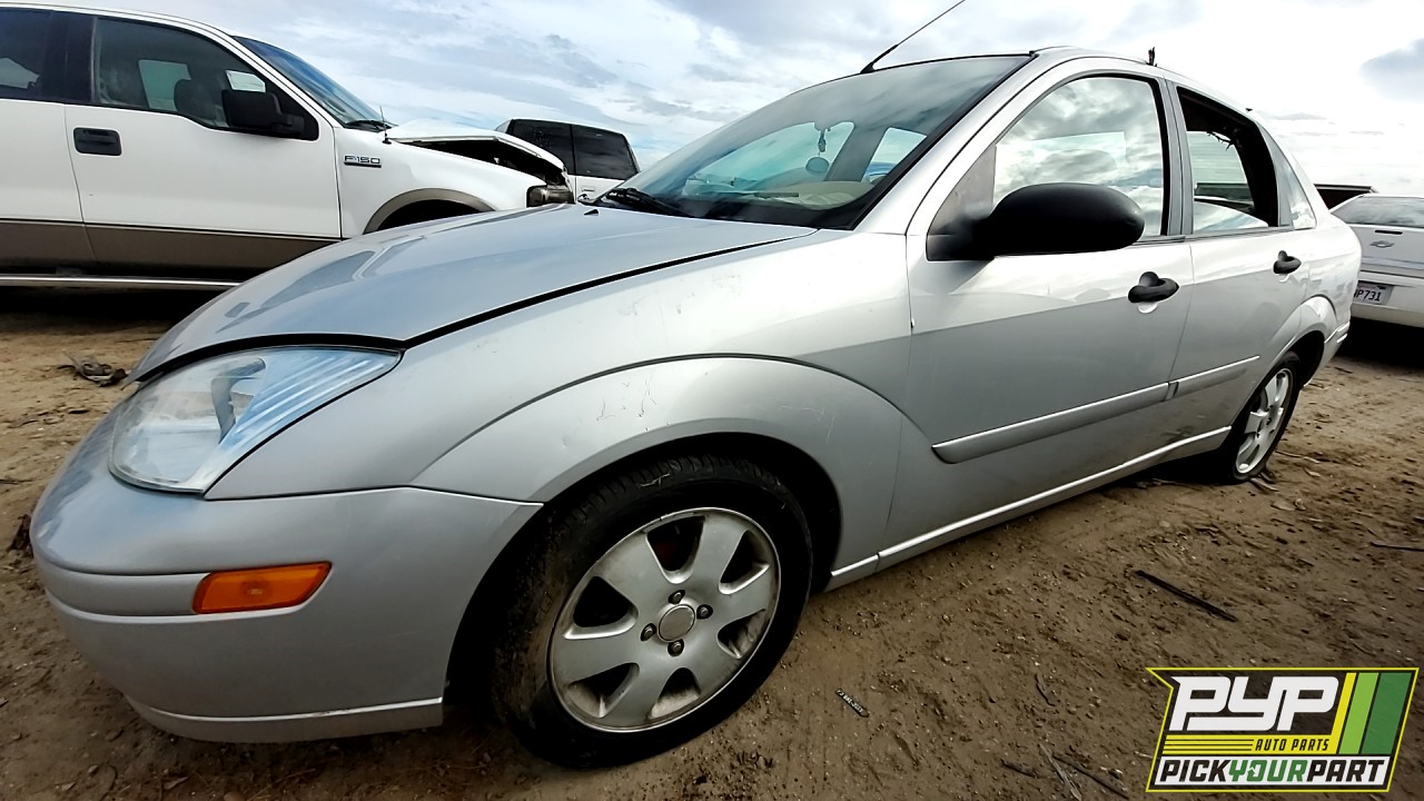 2001 FORD FOCUS available for parts