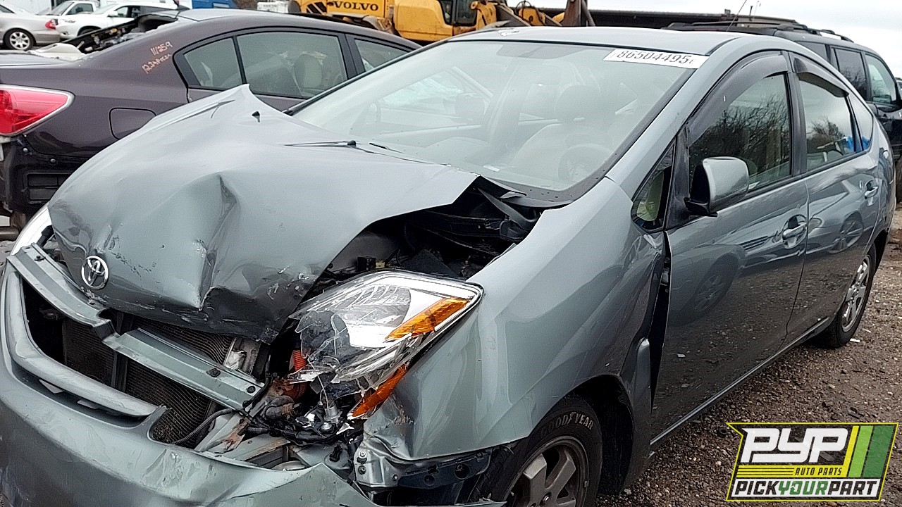2004 TOYOTA PRIUS partes disponibles