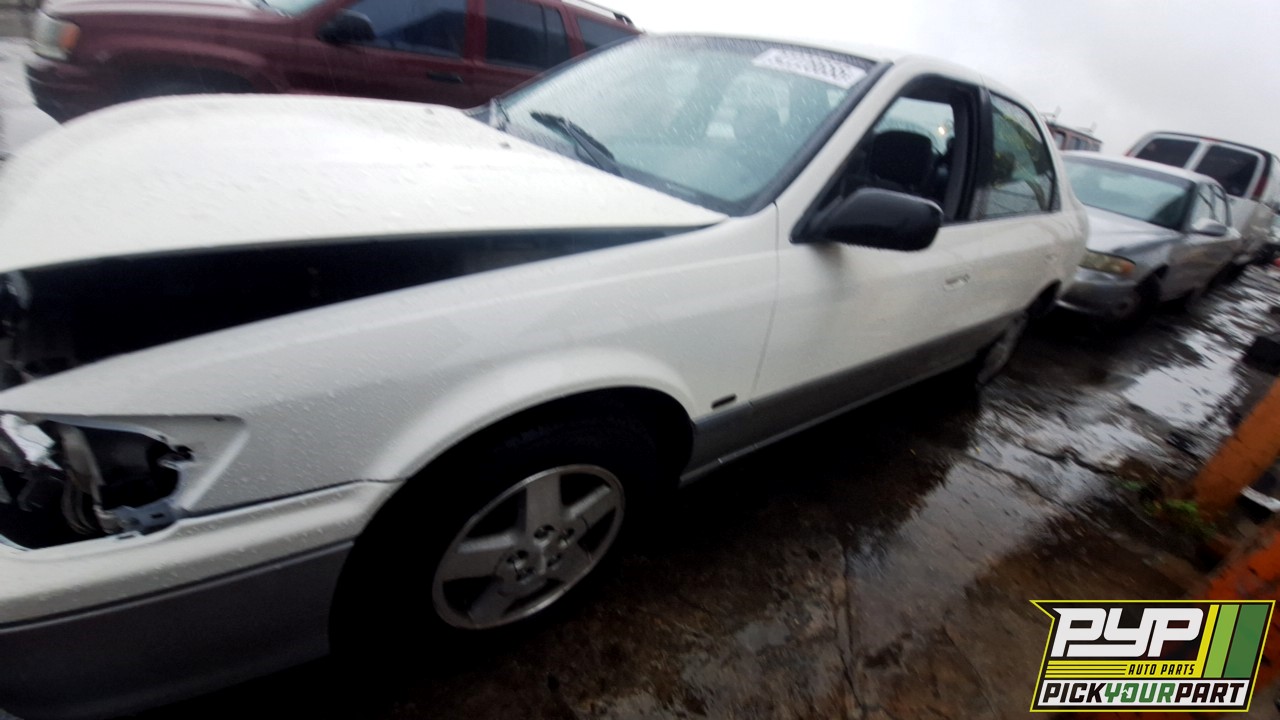 2001 TOYOTA CAMRY partes disponibles