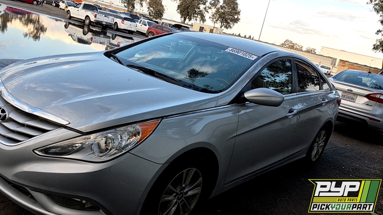 2013 HYUNDAI SONATA partes disponibles