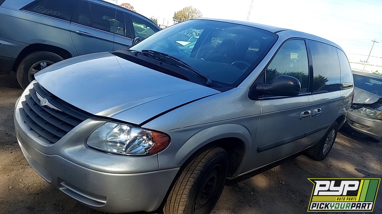 2006 CHRYSLER TOWN & COUNTRY available for parts