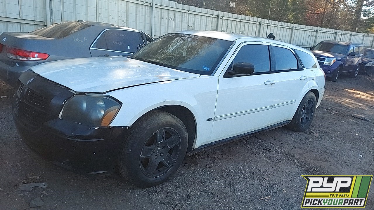 2006 DODGE MAGNUM available for parts