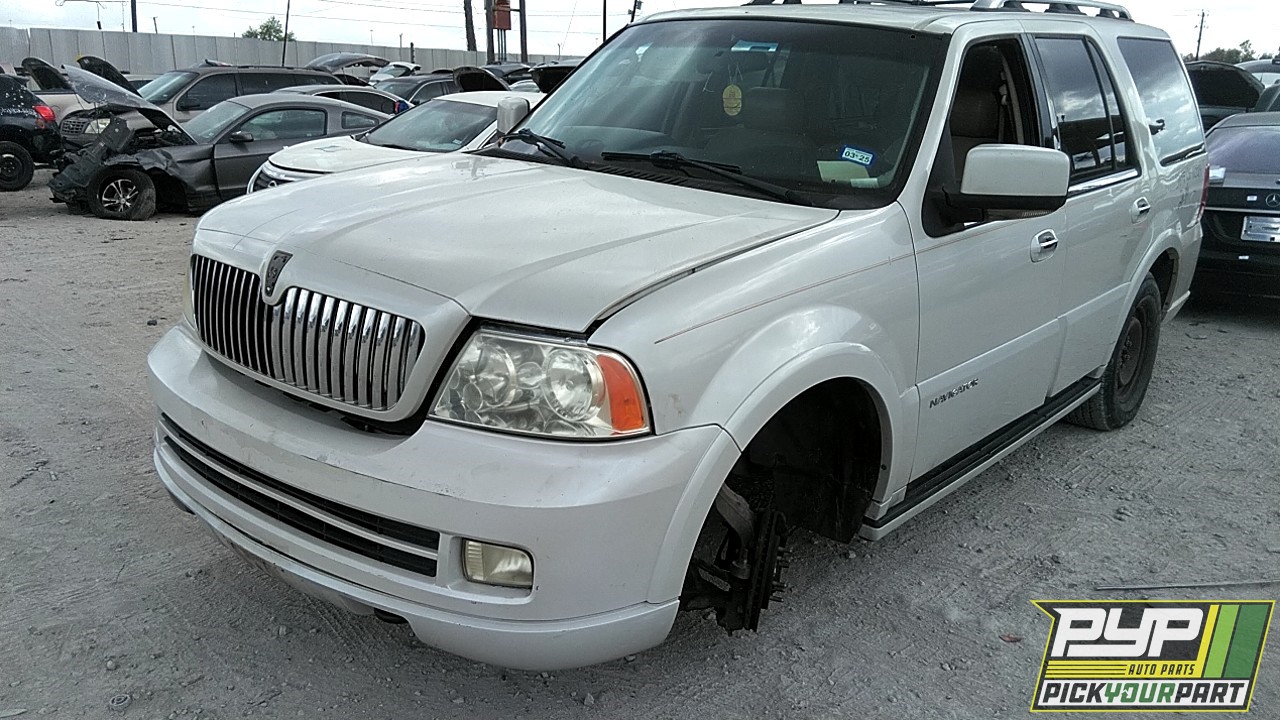 2005 LINCOLN NAVIGATOR available for parts