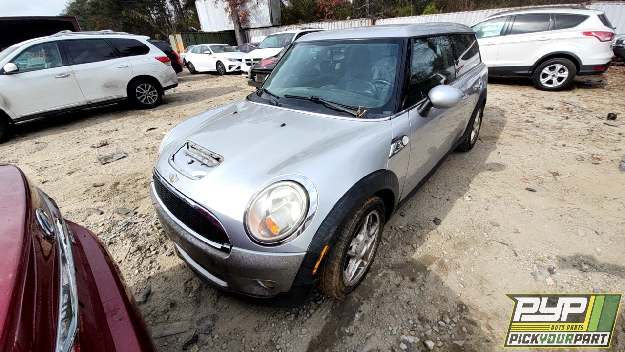 2009 MINI COOPER partes disponibles