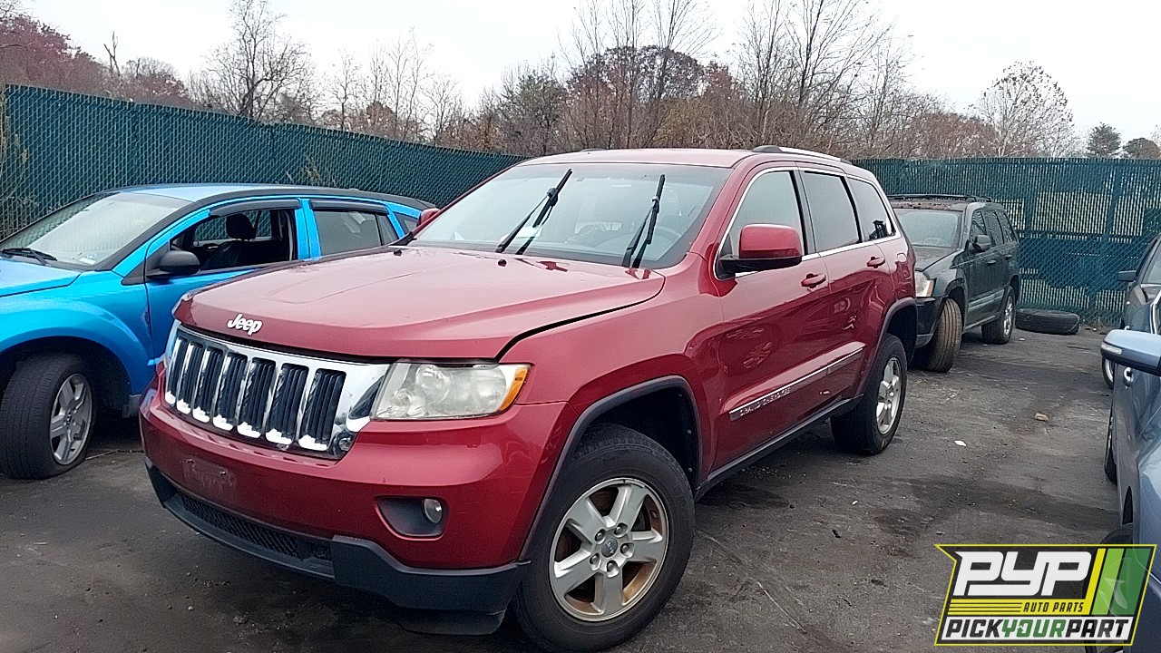2012 JEEP GRAND CHEROKEE partes disponibles