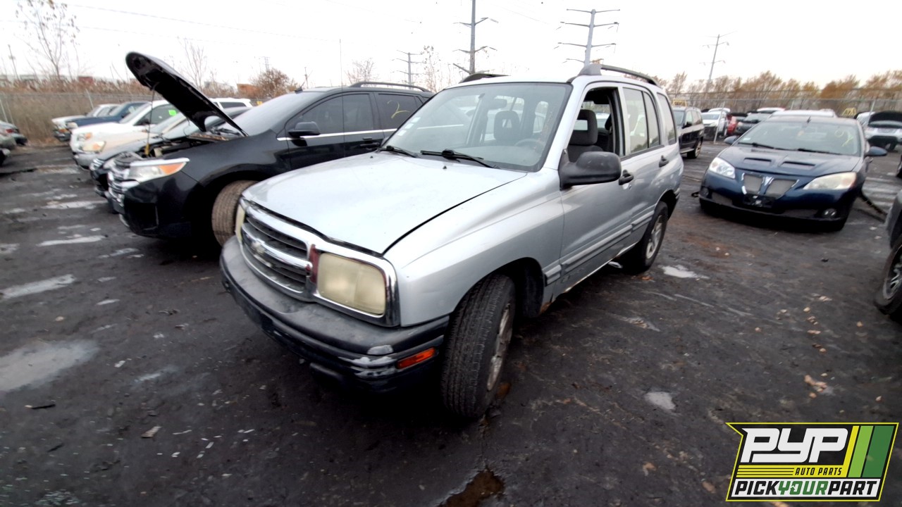 2004 CHEVROLET TRACKER partes disponibles